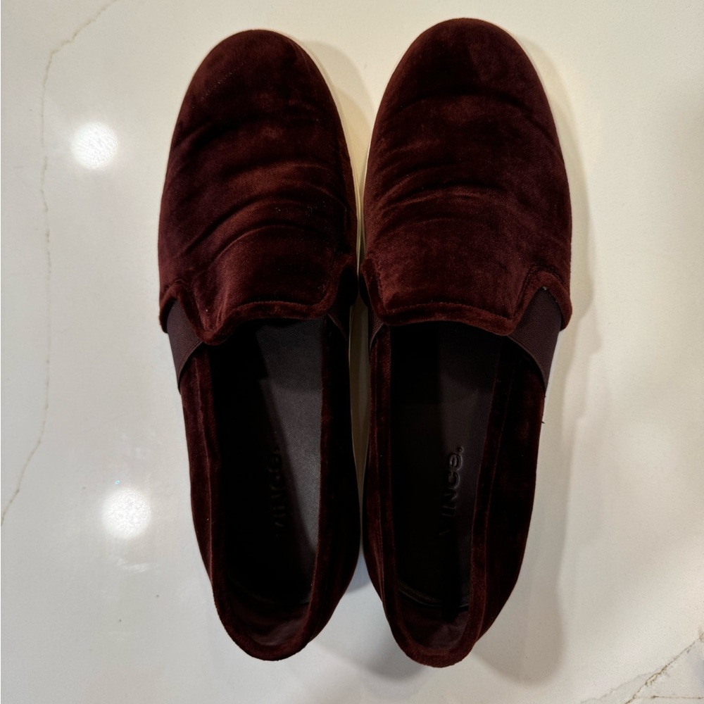 VINCE Blair Velvet Sneaker Burgundy Oxblood SZ 8.5